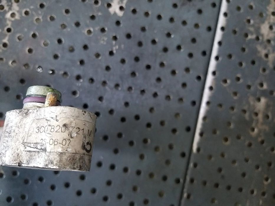 Conducta clima ac 2.0 tdi vw passat b6 3c 3c0820721m