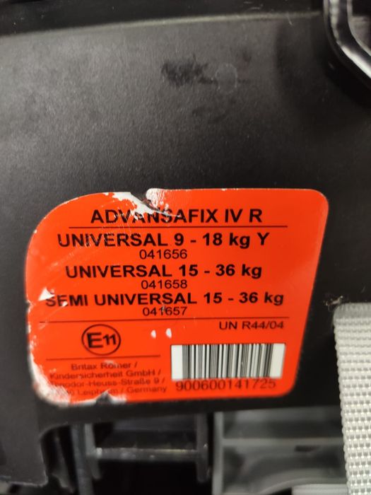 Scaun auto Britax Romer Advansafix IV R cu isofix pt copii intre9-36kg