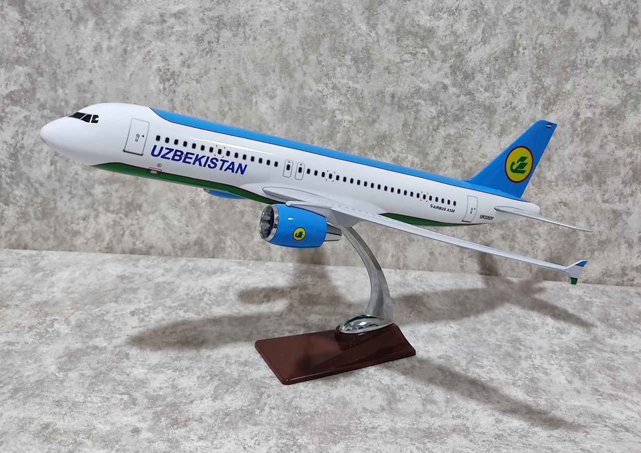 Самолёт Airbus-A320-Uzbekistan-Airways (солидный подарок) НА СКИДКАХ !