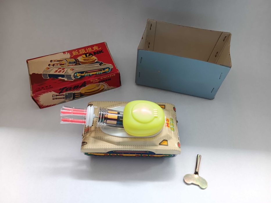 Jucarie Tank,MS 882 Vechi de colecție, Fabricat in comunism, anii 70