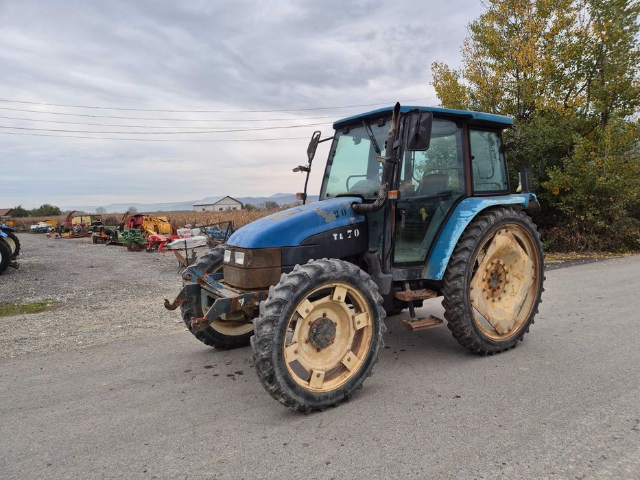 Tractor New Holland TL 70