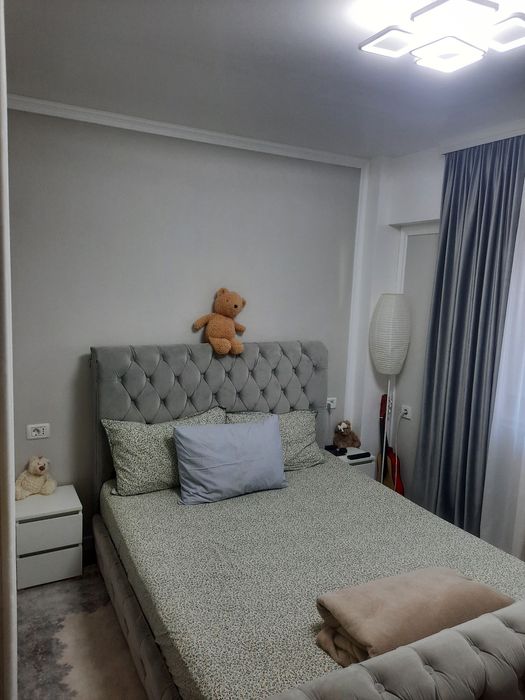 Apartament trei camere