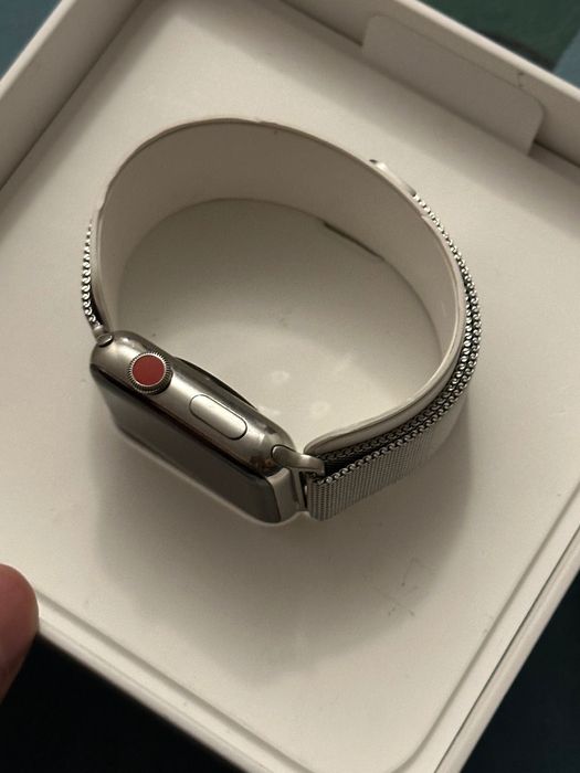 Stainless Steel Apple Watch Series 3 42mm