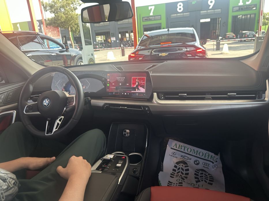 Bmw iX1 2024 yil 10000km