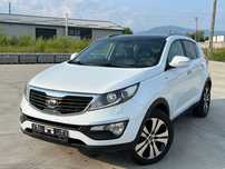 Kia Sportage Kia Sportage 4x4 / FULL OPTIONS / Panoramic / Camera / Xenon / Navi