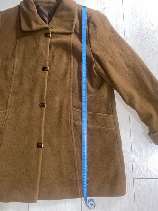 Palton 100% cashmire , in stare foarte buna