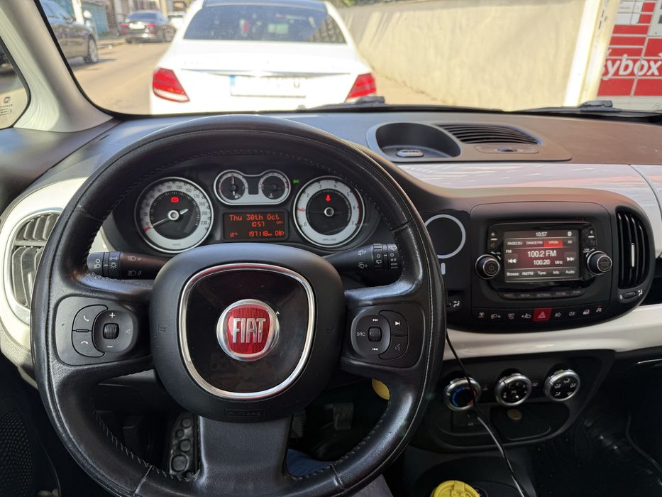 Fiat 500L diesel ambreiaj si baterie noi