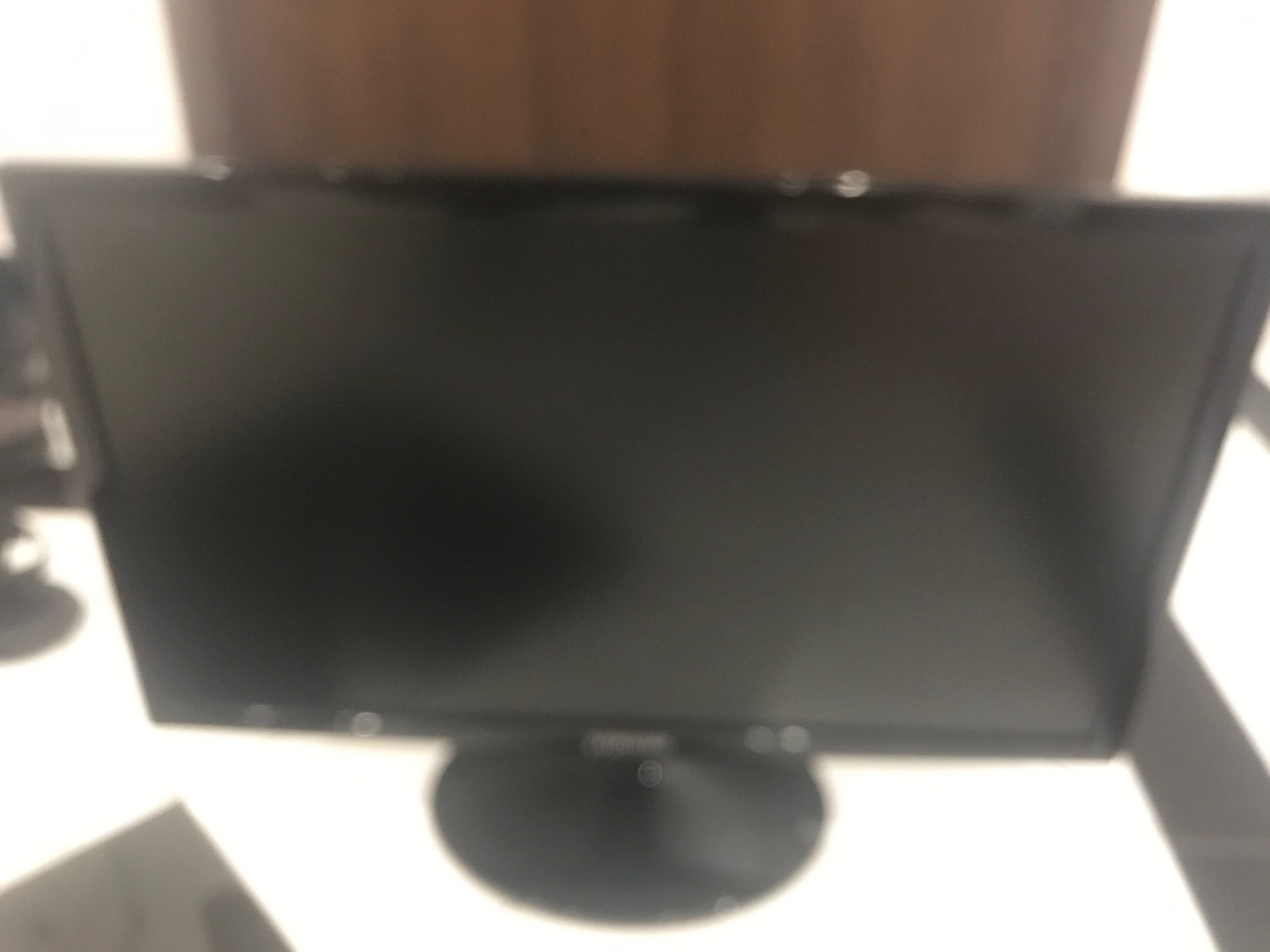 Продавам Монитор Samsung LS24D330HSX – 24",Full HD,употребяван – 90 лв