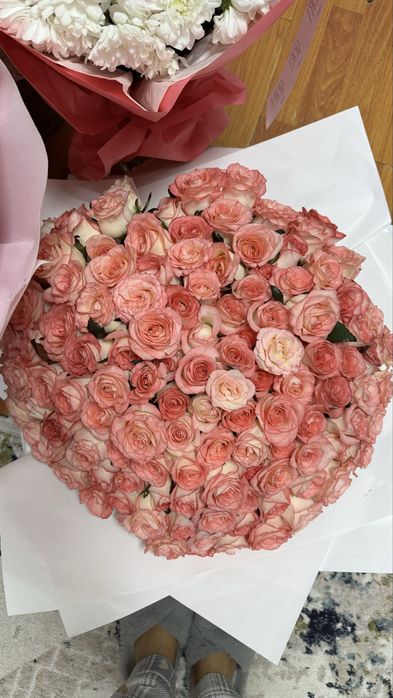 101 роза свежий розовые