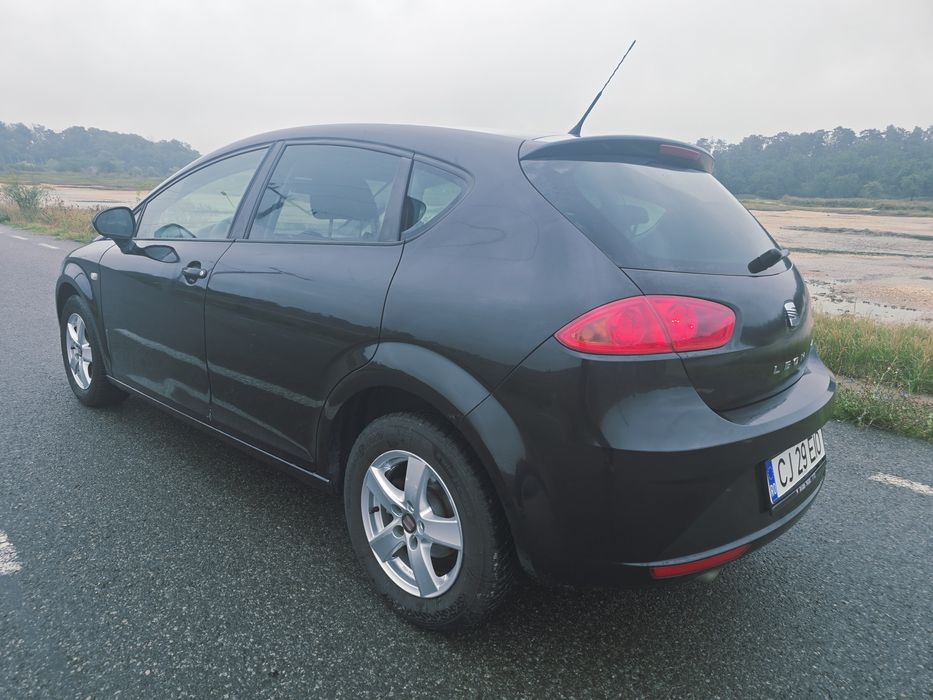 Seat         leon