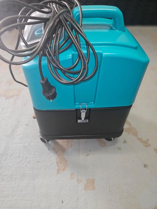 Masina de spalat mocheta Tennant E 5 si Tennant 1210