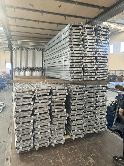 Горещо Поцинковано Скеле