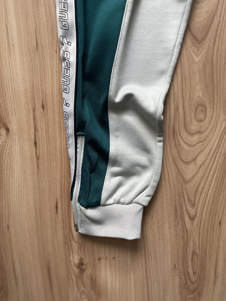 GUESS / Нов мъжки спортен панталон/долница
