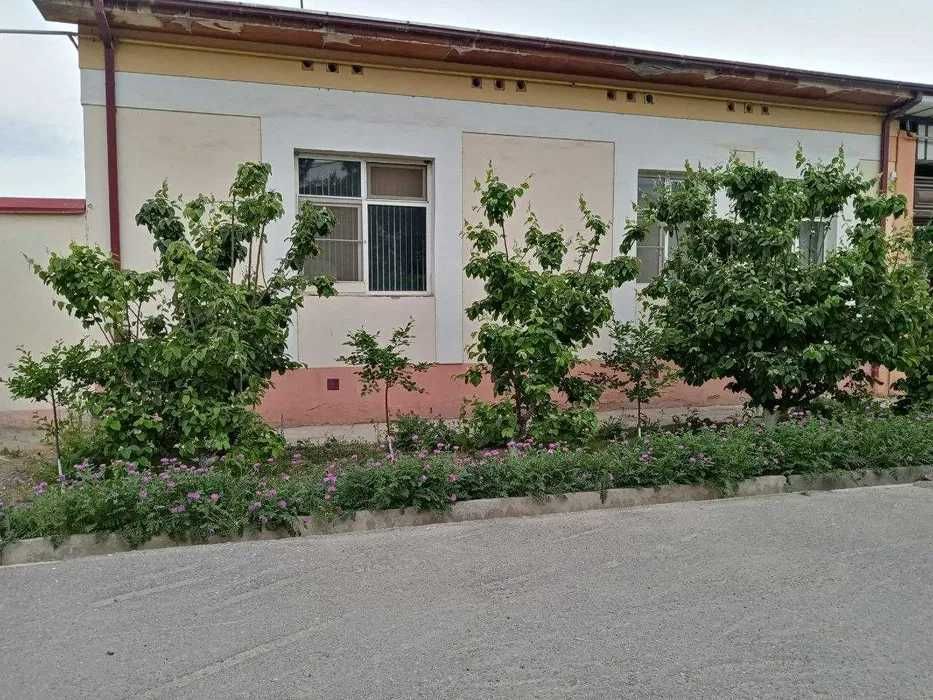 ДОМБРАБАД. участка 3,5 сотих. 6 хона  120 м² Фасад 16 метр