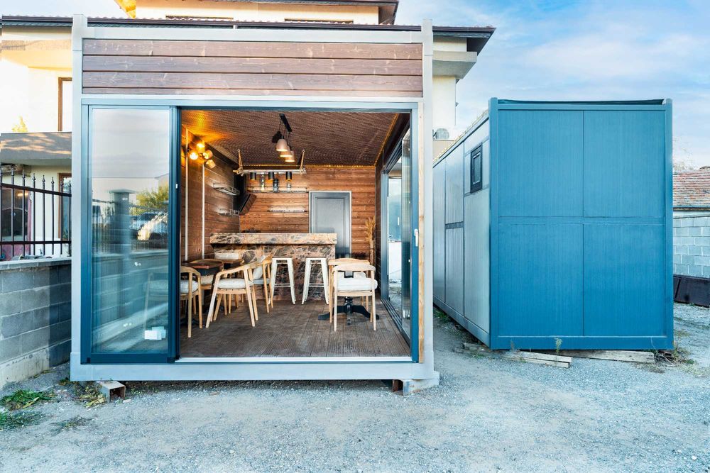 Заведение метална конструкция /Преместваемо заведение