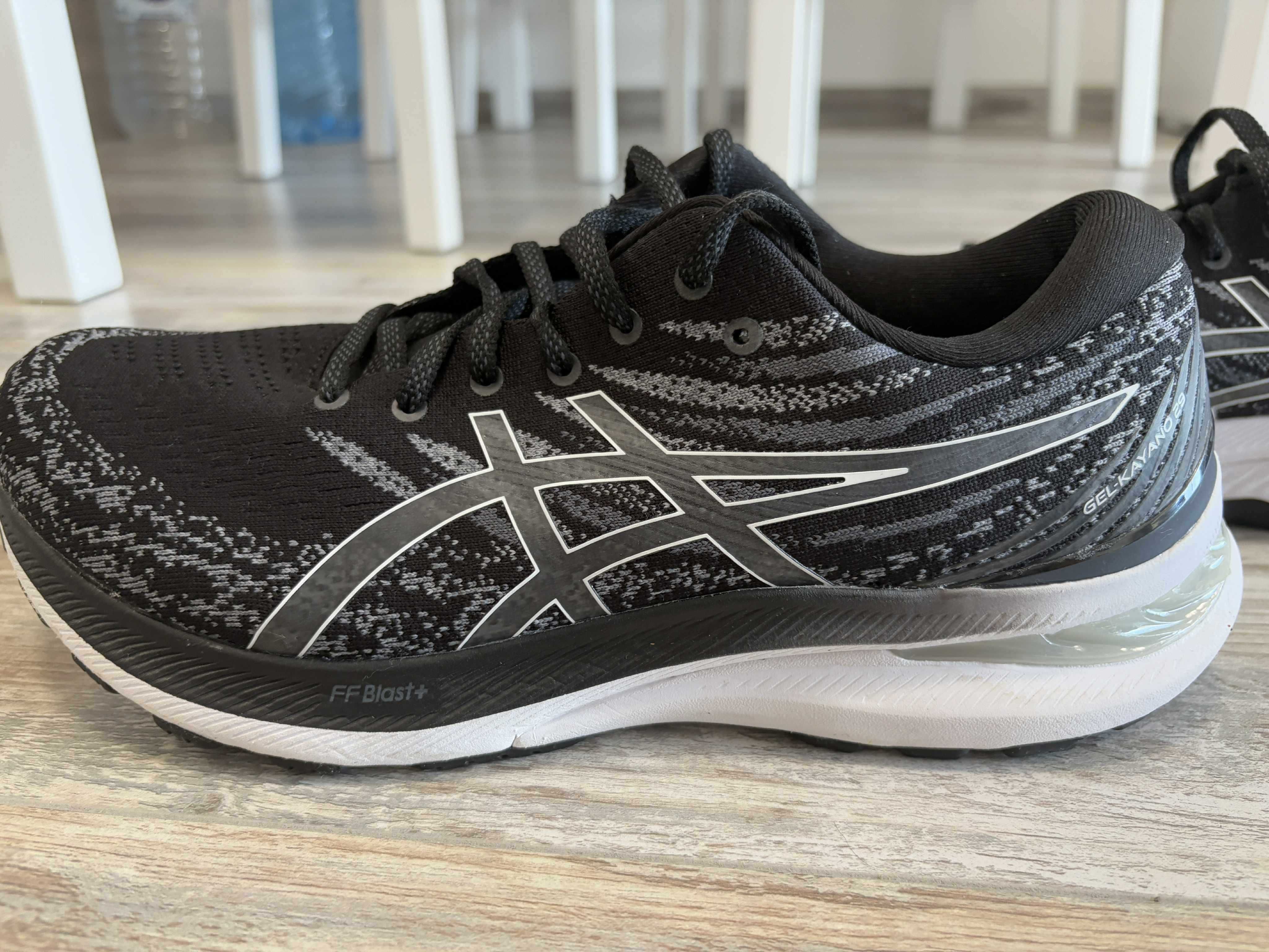 Asics GEL-KAYANO 29 Маратонки за бягане Мъжки Размер 44