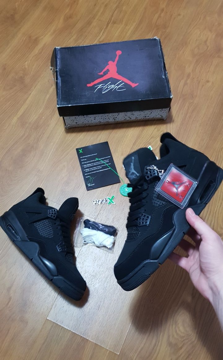 Adidași Jordan 4 Black Cat • STOC: 44 • Livrare rapidă 1-2 zile •