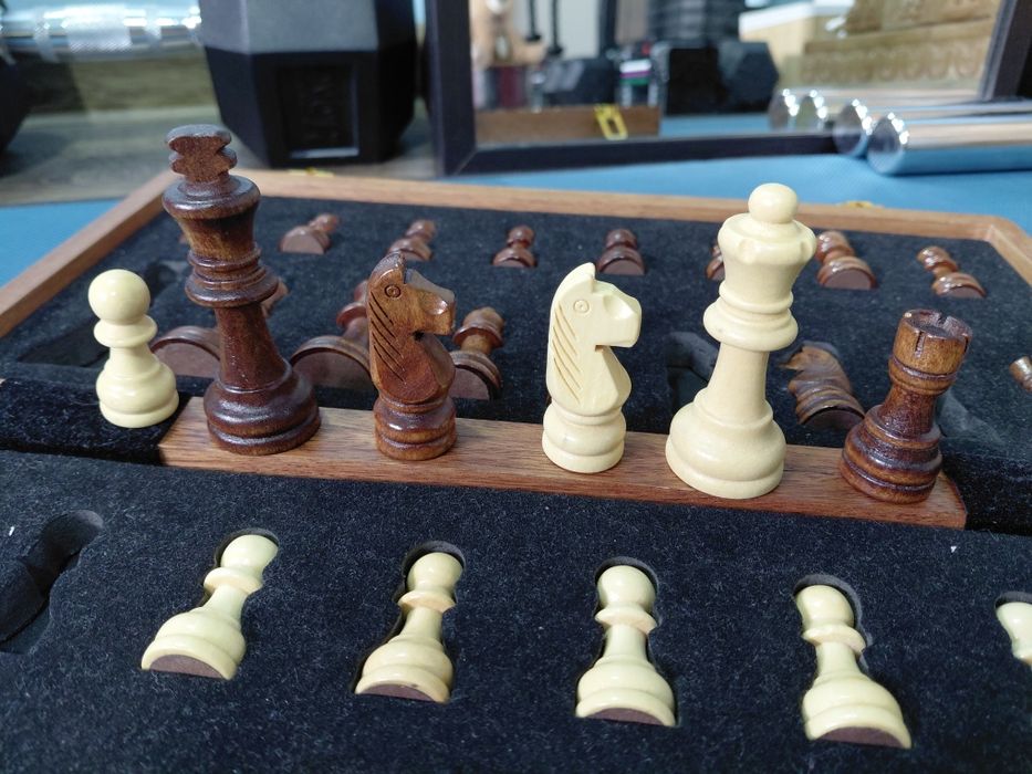 Sah din lemn, nou, 2 regine, design deosebit