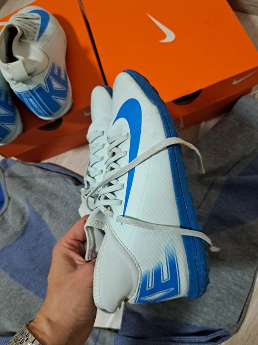 Лот за фубтолист