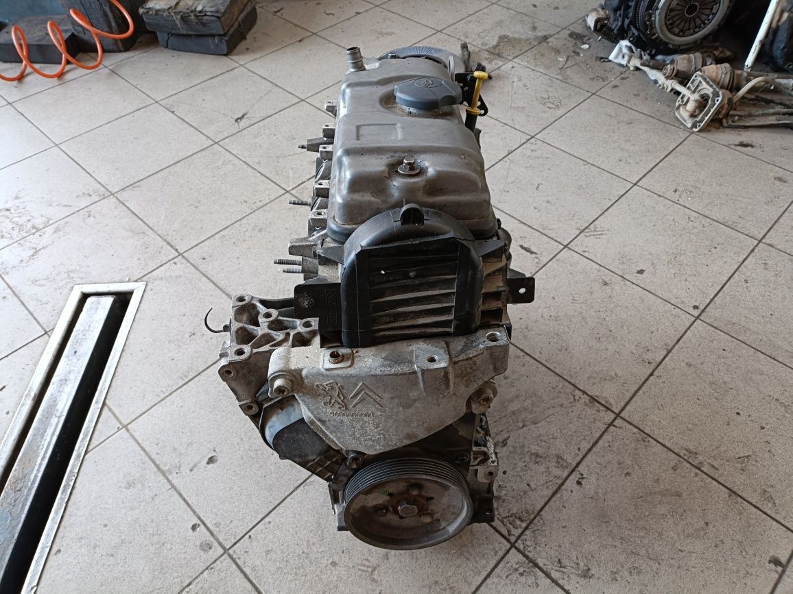 Motor Peugeot 207 an 2010 , 1,4 b. 73 cp, E5.