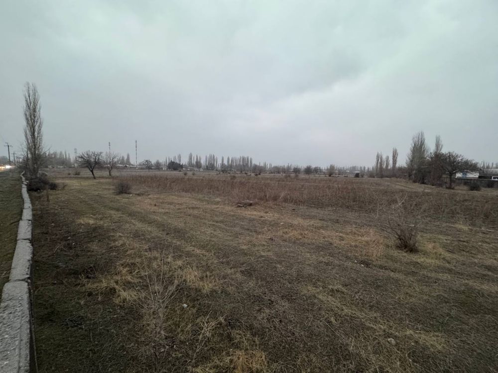 Продаётся земельный участок 10ГА