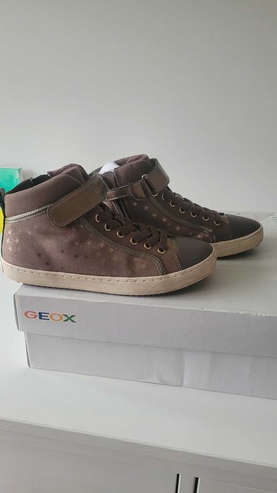 Детски обувки -  кецове Geox
