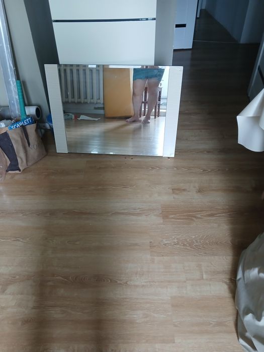 Продам срочно срочно зеркало состояние новое  продам в связи переездом