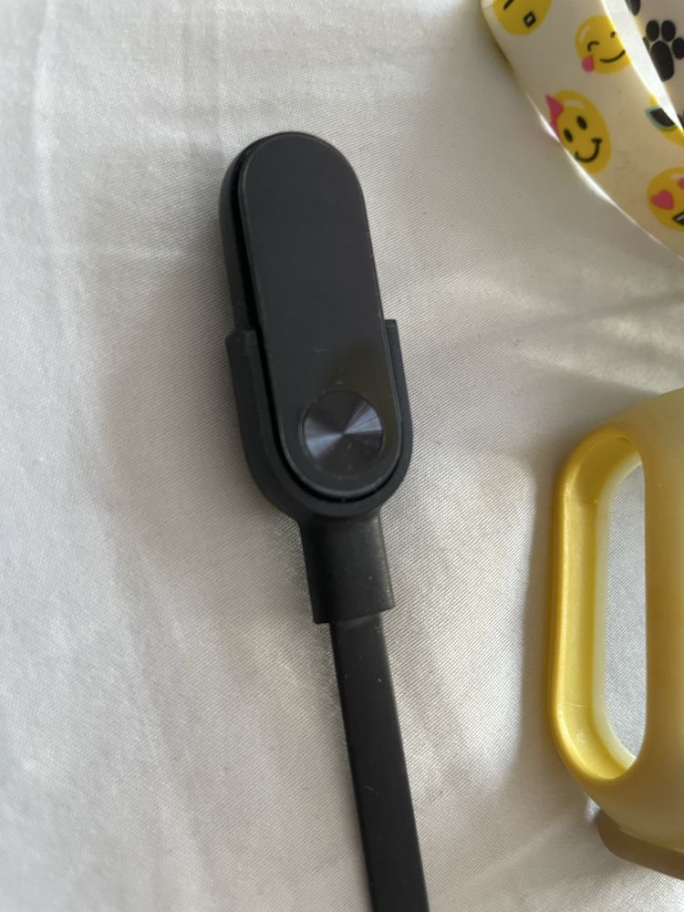 Смарт часовник Xiaomi Mi Band 2