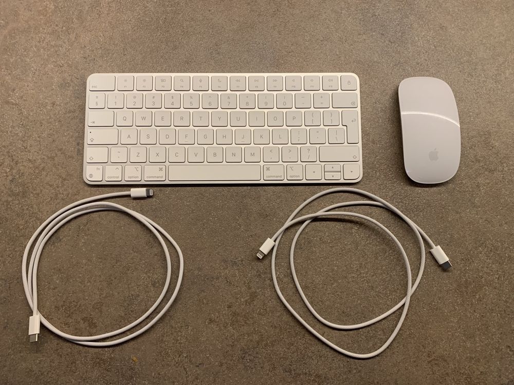 Set periferice Apple (mouse + tastatura)