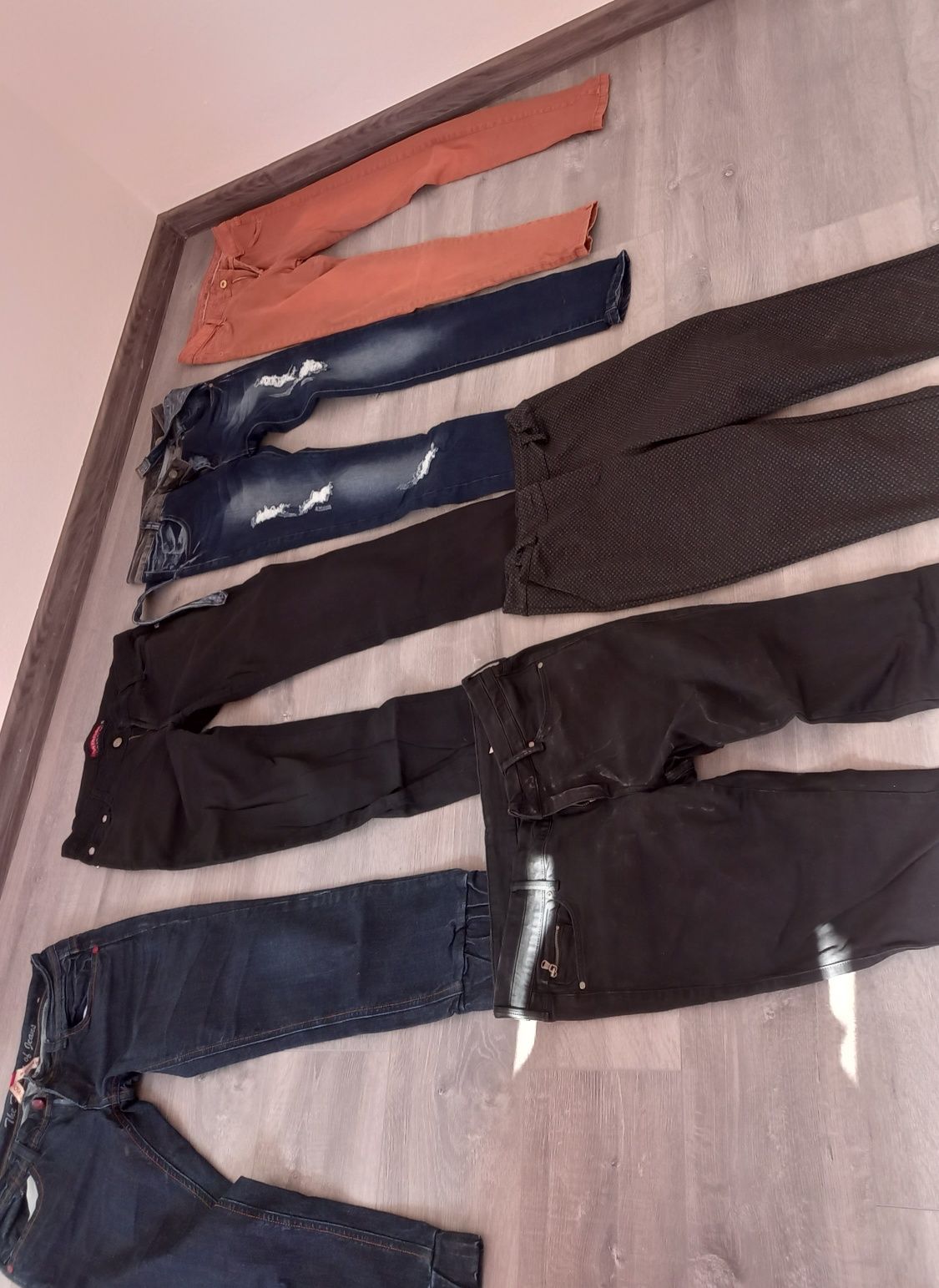 Lot pantaloni Jeans damă