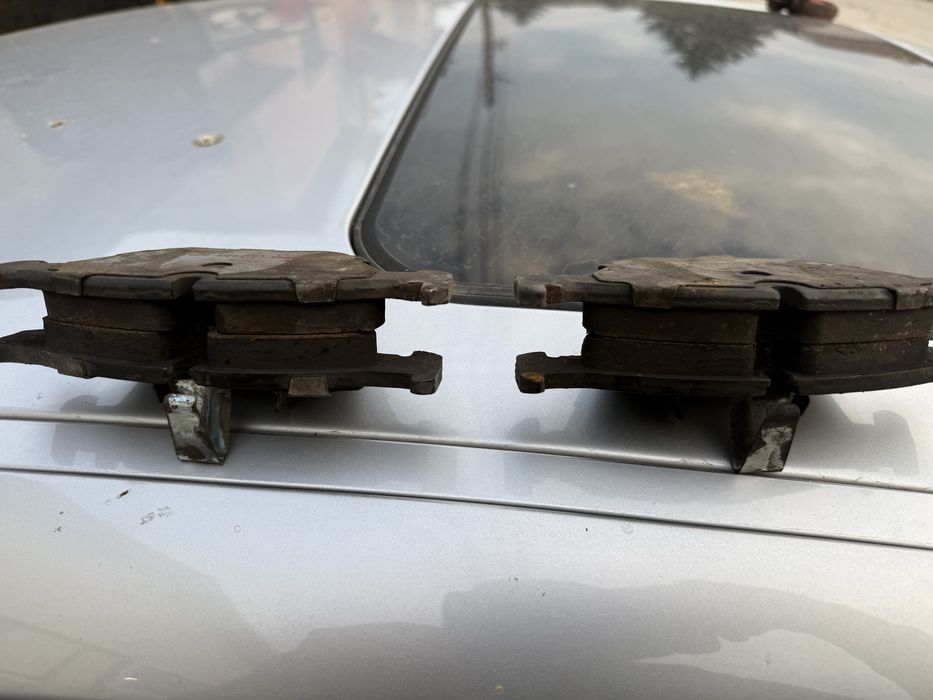 Дискове с накладки брембо  от bmw e46 330ci