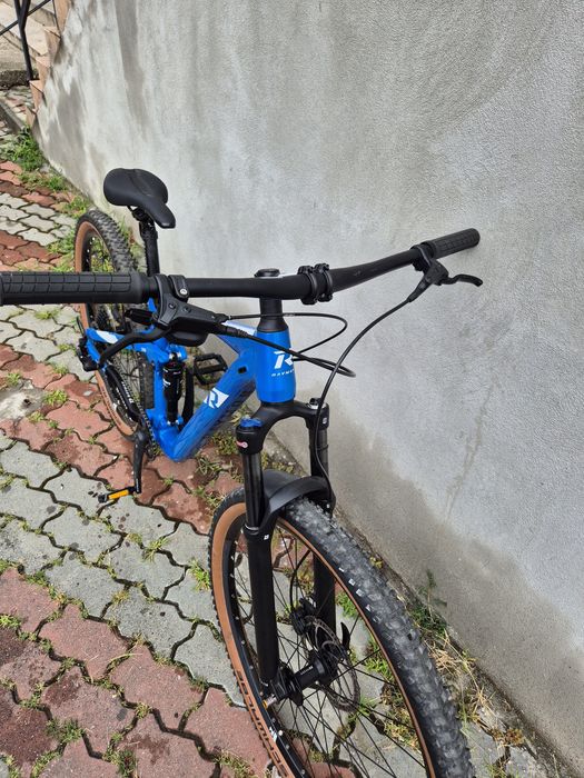 full suspensie Raymon 2025 roți 29 ca nouă