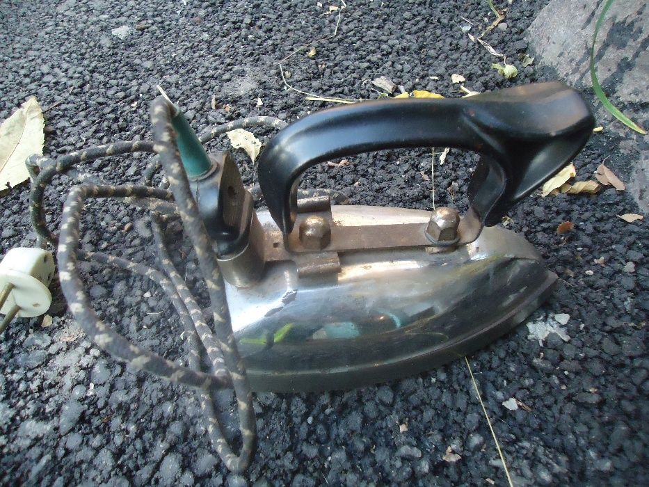 Утюг РАРИТЕТ 1954г. в 3раза тяжелее чем обычный СССР утюг + Подарок