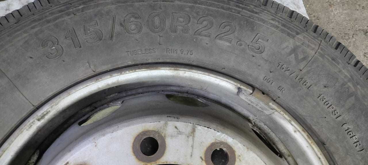Шина с диском 315/60R22.5