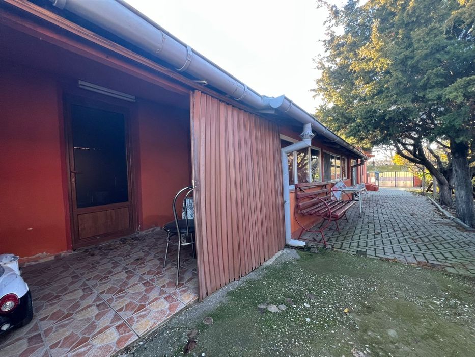 Casă Cârcea # Toate utilitățile #Asfalt# Se vinde Mobilată si utilată#