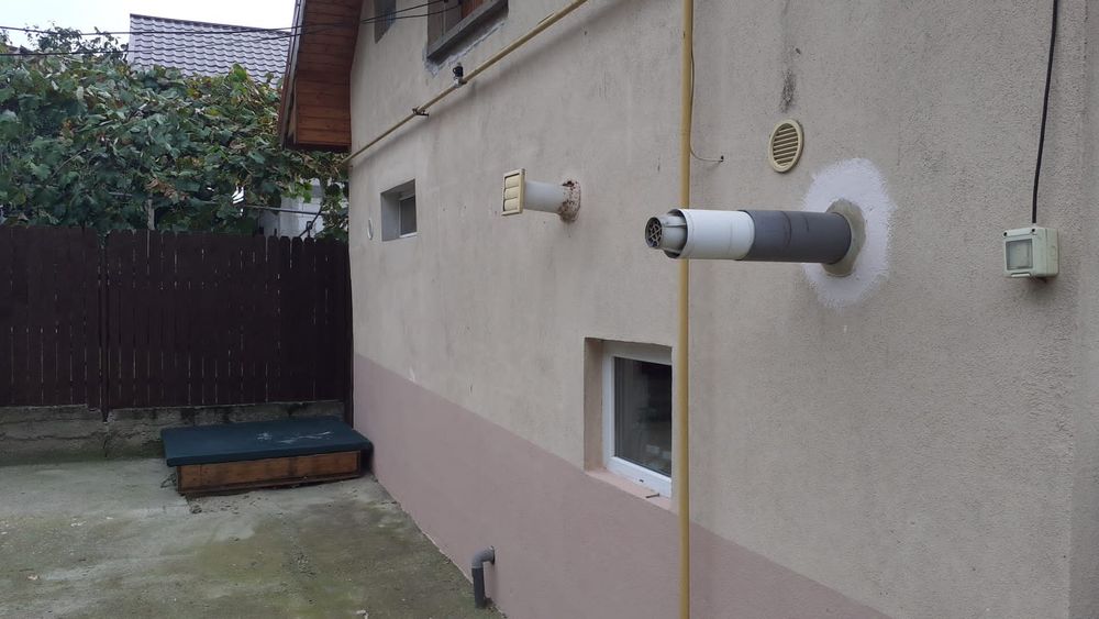 Casa cu 3 camere ,bucătărie ,baie 70 m utili la 8 KM  de Selgros Craio
