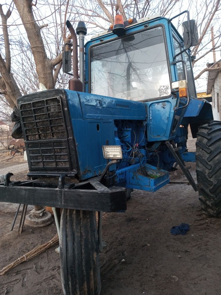 Belarus mtz 80sotiladi