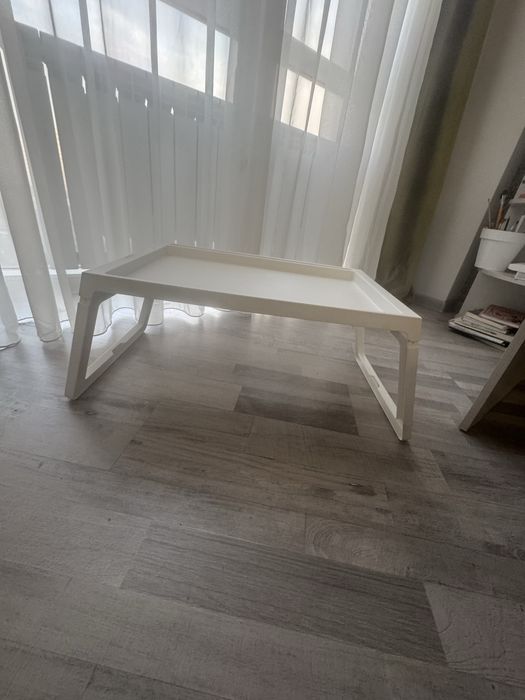 Столик-поднос Ikea