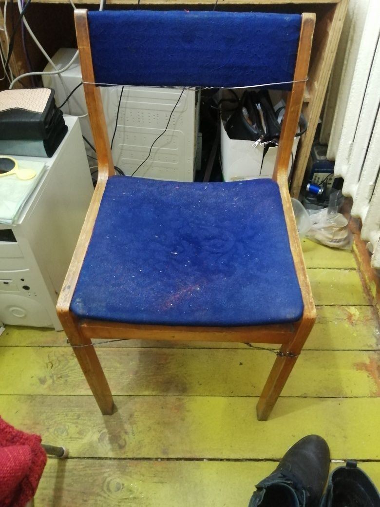 Продам стулья и кресла деревянные и железные