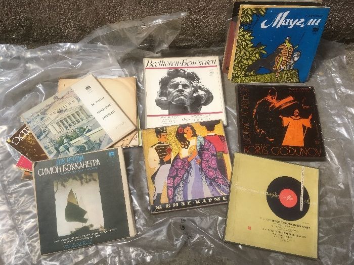 грамофонни плочи,ролки,касетки,CD