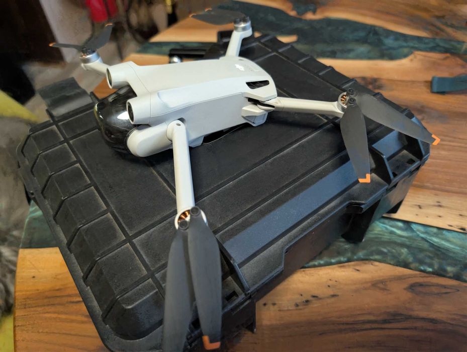 DJI mini pro 3 - DJI RC