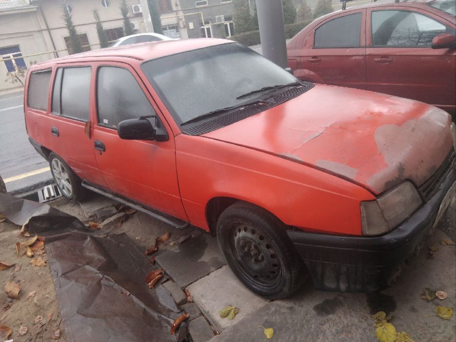 Oppel kadet sotiladi