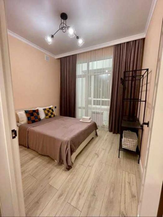 Închiriez Apartament 2 Camere Lux - Dristor Metrou