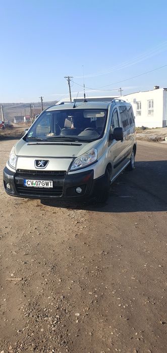 Vând schimb cu basculabilă.3.5 t
