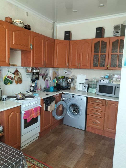 Продаётся 2-х квартира по адресу Мухамеджанова 34, третий этаж