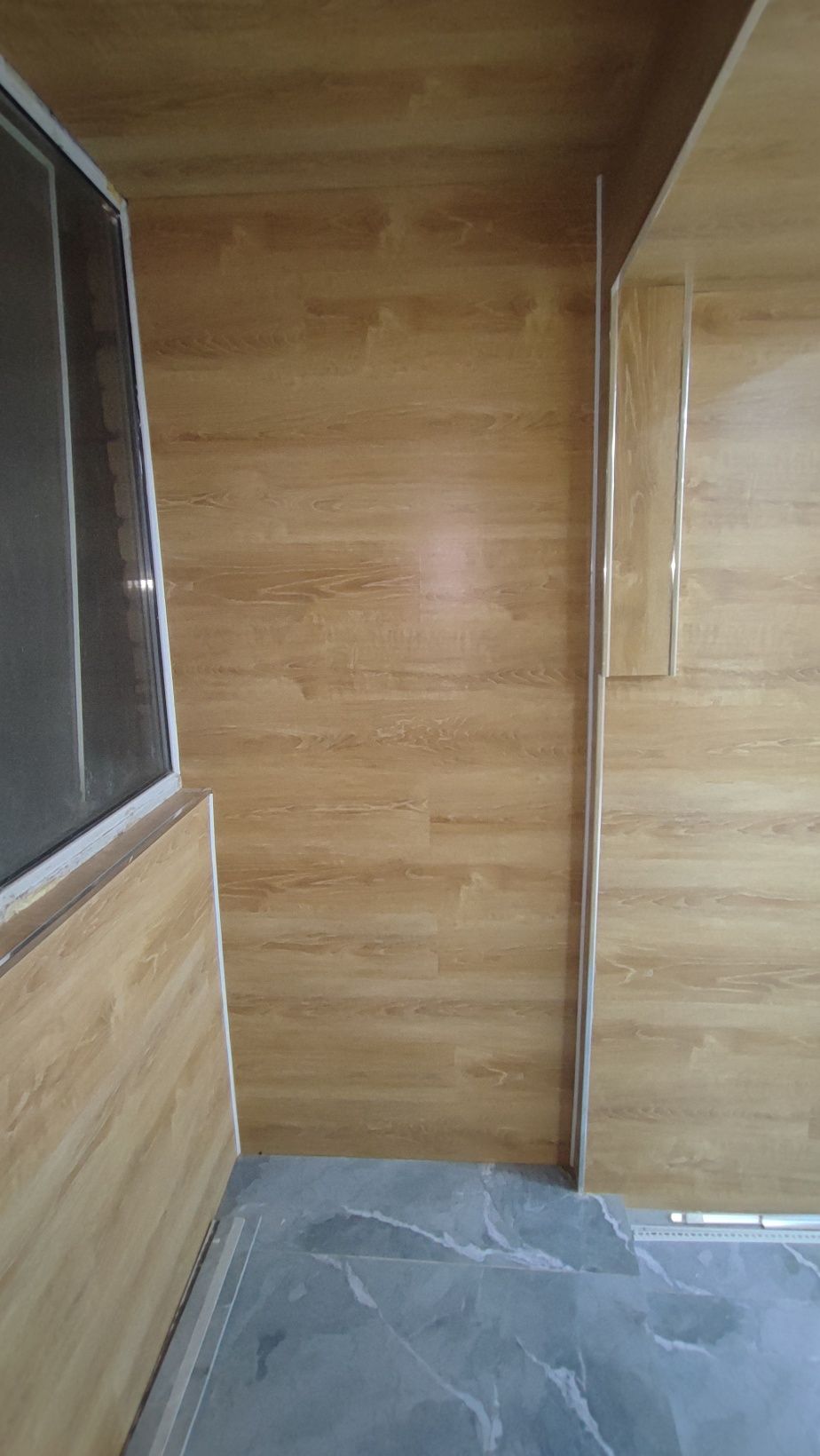Продам квартиру 1ком. кв.,кухня студия.(Срочно)