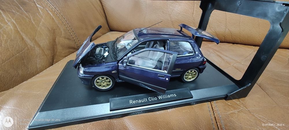 Колекционерска колички Renault Clio  Williams
