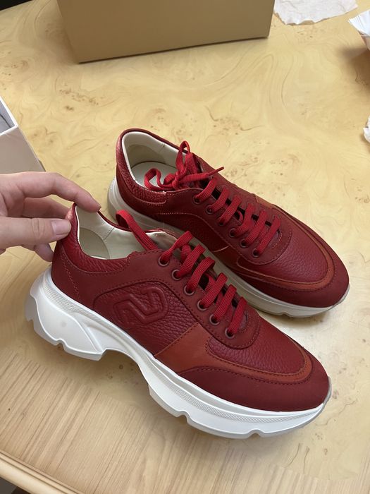 Оригинал Nursace, новая не ношенная, размер 38