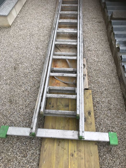 Vand scara din Aluminiu marca Layal Profi 3 x 3 m