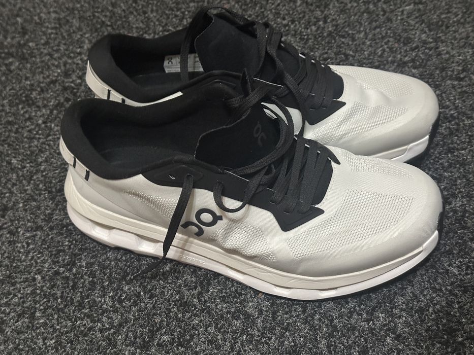 Adidasi On Cloudzone